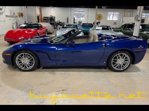 Used 2007 Chevrolet Corvette Convertible w/ Preferred Equipment Group image 8