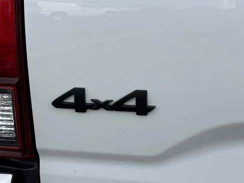 Certified 2022 Toyota Tacoma SR w/ SX Package image 25