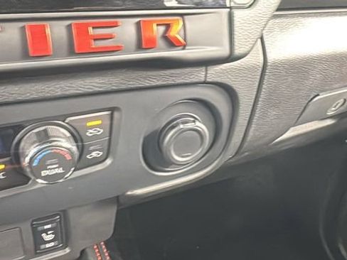 New 2026 Nissan Frontier PRO-4X w/ Pro-4x Convenience Package AWD/4WD image 26