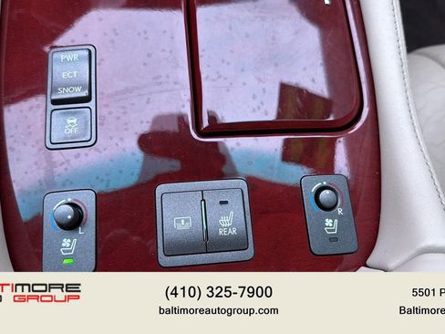 Used 2011 Lexus LS 460 w/ Comfort Pkg image 34