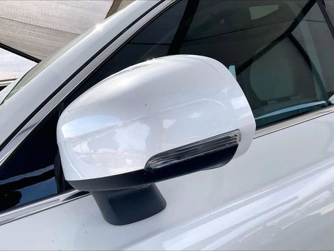 Used 2023 Volvo XC90 T8 Plus w/ Protection Package image 15