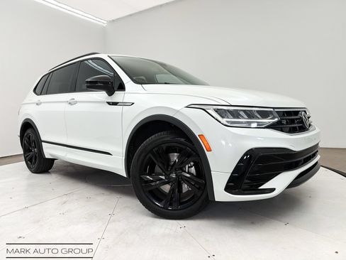 Used 2023 Volkswagen Tiguan SE R-Line FWD image 1