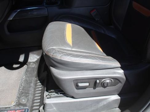 Used 2021 GMC Sierra 2500 AT4 AWD/4WD image 35
