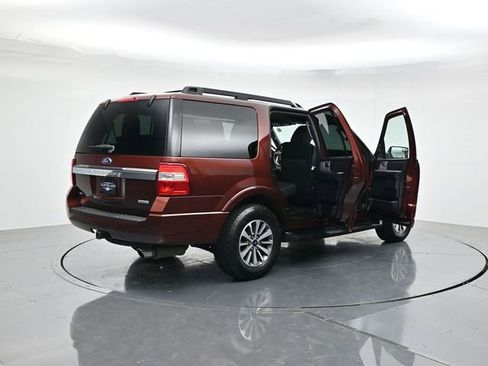 Used 2017 Ford Expedition XLT AWD/4WD image 51