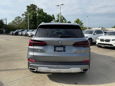 Used 2024 BMW X5 sDrive40i w/ Premium Package RWD image 8