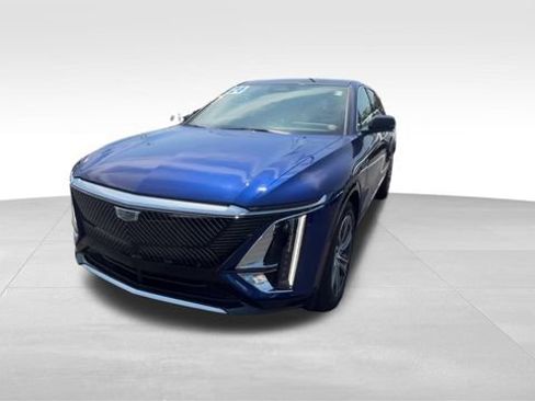Certified 2024 Cadillac Lyriq Luxury w/ LPO, Floor Liner Package AWD/4WD image 2