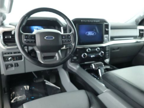 Used 2022 Ford F150 Lariat w/ Equipment Group 501A Mid image 11