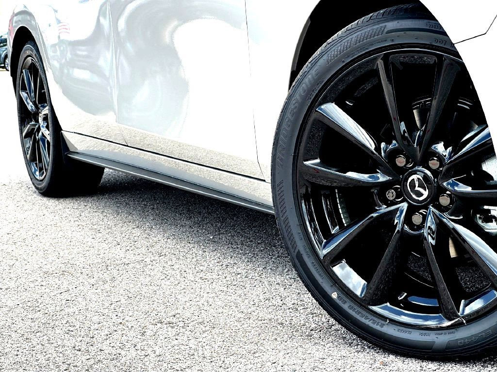 New 2026 MAZDA MAZDA3 2.5 S Hatchback w/ Premium Pkg FWD image 2
