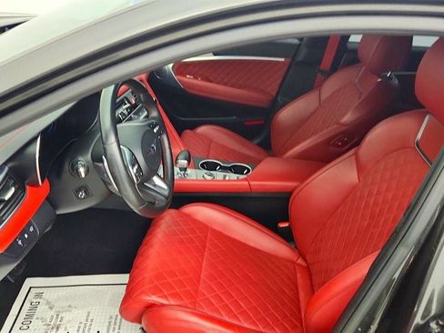 Used 2023 Genesis G70 3.3T w/ Sport Prestige Package RWD image 21