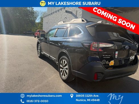 Used 2022 Subaru Outback Premium AWD/4WD image 9