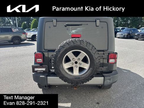 Used 2015 Jeep Wrangler Unlimited Sport AWD/4WD image 6