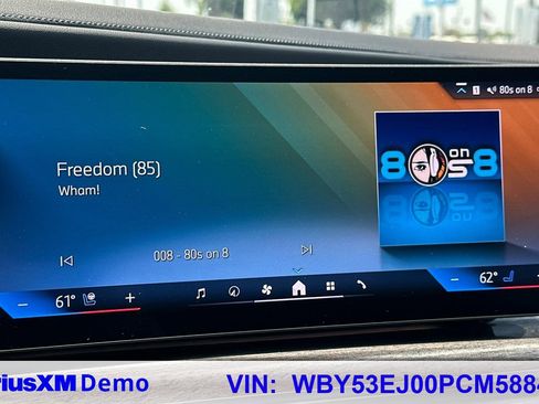 Certified 2023 BMW i7 xDrive60 AWD/4WD image 35
