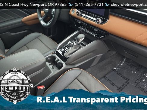 New 2026 GMC Canyon AT4 w/ AT4 Premium Package AWD/4WD image 15