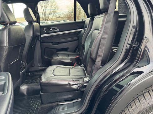 Used 2018 Ford Explorer Sport w/ Equipment Group 401A image 19