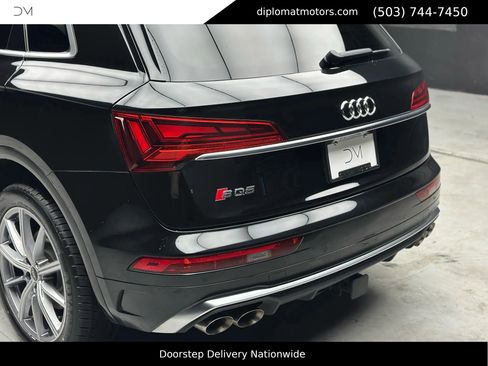Used 2022 Audi SQ5 Premium Plus w/ Premium Plus Package image 23