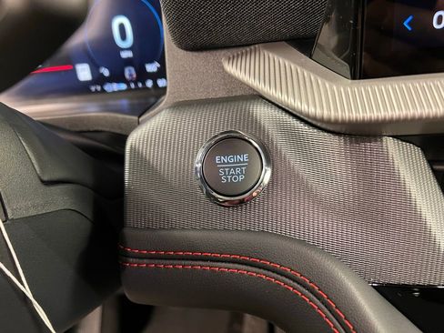 New 2026 Ford Explorer ST-Line w/ ST-Line Street Pack image 15