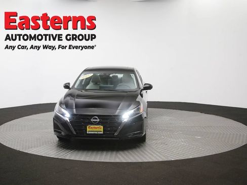 Used 2024 Nissan Altima 2.5 SL AWD/4WD image 53