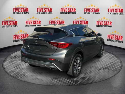 Used 2018 INFINITI QX30 Premium w/ Cargo Package image 7