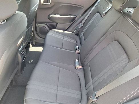 New 2025 Hyundai Venue SEL image 6