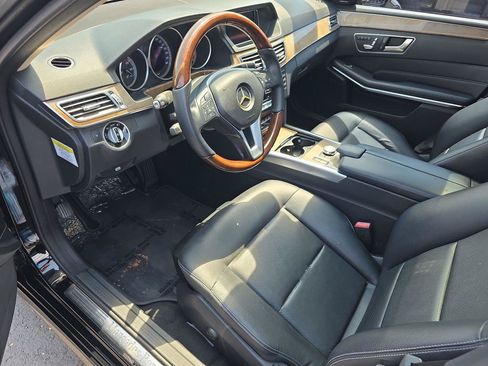 Used 2014 Mercedes-Benz E 350 4MATIC Sedan w/ Premium 1 Package image 4