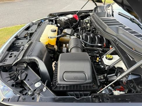 Used 2025 Ford F150 Lariat w/ Equipment Group 501A Mid AWD/4WD image 31