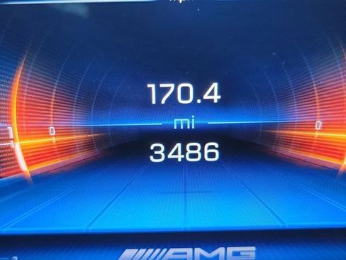 Used 2025 Mercedes-Benz GLA 35 AMG 4MATIC image 29