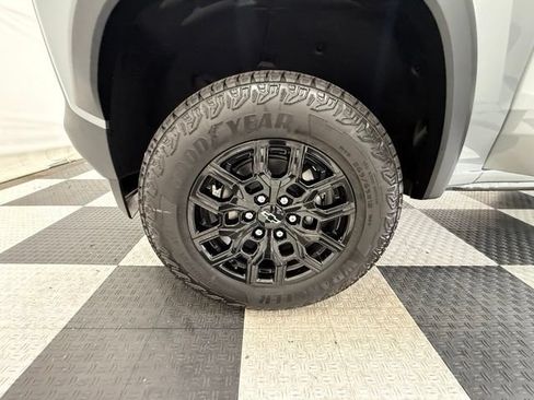 New 2026 Chevrolet Colorado Trail Boss AWD/4WD image 9