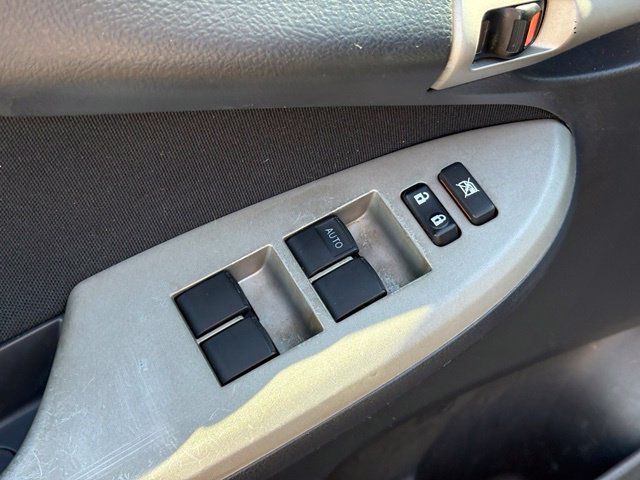 Used 2013 Toyota Corolla S FWD image 29