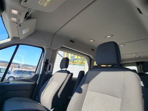 Used 2022 Ford Transit 350 XLT image 21