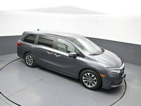 Certified 2024 Honda Odyssey EX-L image 42