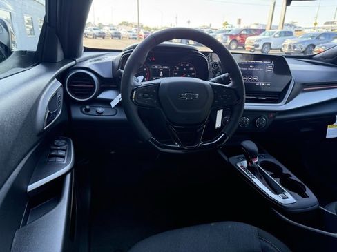 New 2025 Chevrolet Trax RS w/ Driver Confidence Package image 15