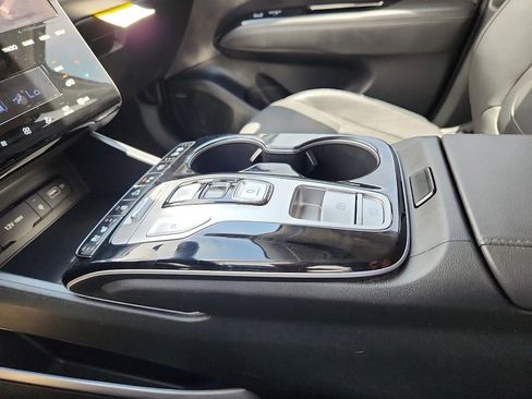 Used 2023 Hyundai Tucson Limited FWD image 23