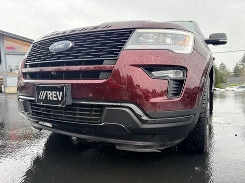Used 2018 Ford Explorer Sport image 10
