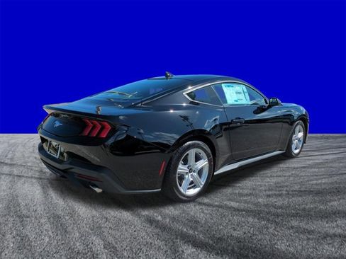 New 2026 Ford Mustang Coupe image 4
