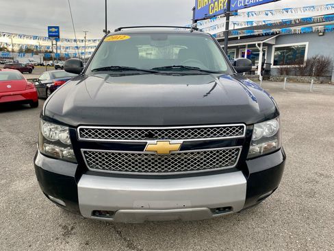 Used 2012 Chevrolet Avalanche LT image 2