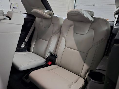Used 2024 Volvo XC90 T8 Ultimate w/ Protection Package Premier AWD/4WD image 23