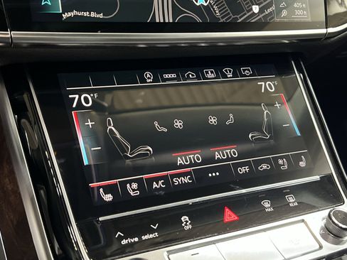 Used 2021 Audi A8 L 4.0T w/ Luxury Package image 21