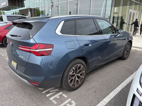 Used 2025 BMW X3 xDrive30i w/ Premium Package AWD/4WD image 4