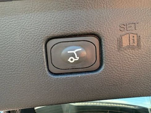 Used 2024 Ford Edge Titanium w/ Equipment Group 301A AWD/4WD image 16