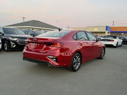 Used 2020 Kia Forte LXS FWD image 6