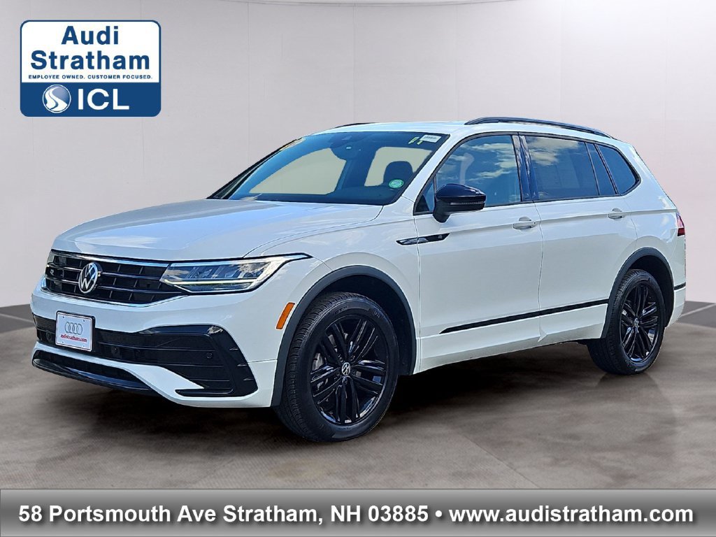 Used 2022 Volkswagen Tiguan SE R-Line AWD/4WD image 1