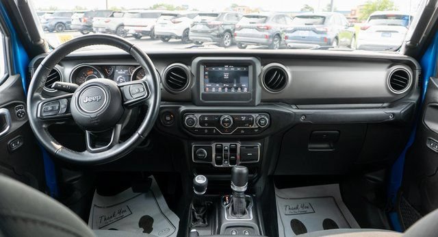 Used 2022 Jeep Gladiator Sport AWD/4WD image 14