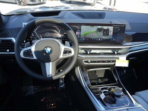 New 2026 BMW X5 sDrive40i w/ M Sport Package image 12