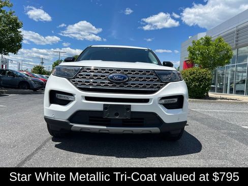Used 2022 Ford Explorer Limited w/ Equipment Group 301A AWD/4WD image 5