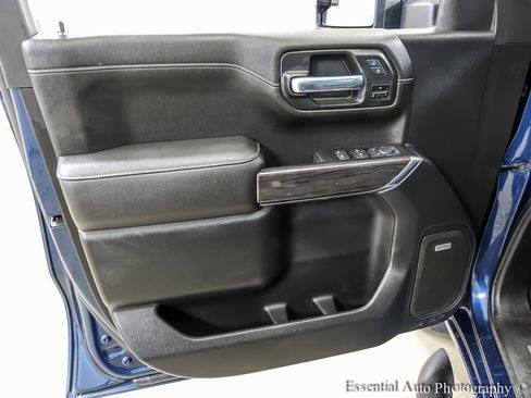 Used 2021 Chevrolet Silverado 1500 LTZ w/ LTZ Premium Package image 22