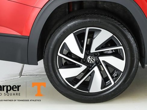Used 2024 Volkswagen Atlas SE FWD image 13