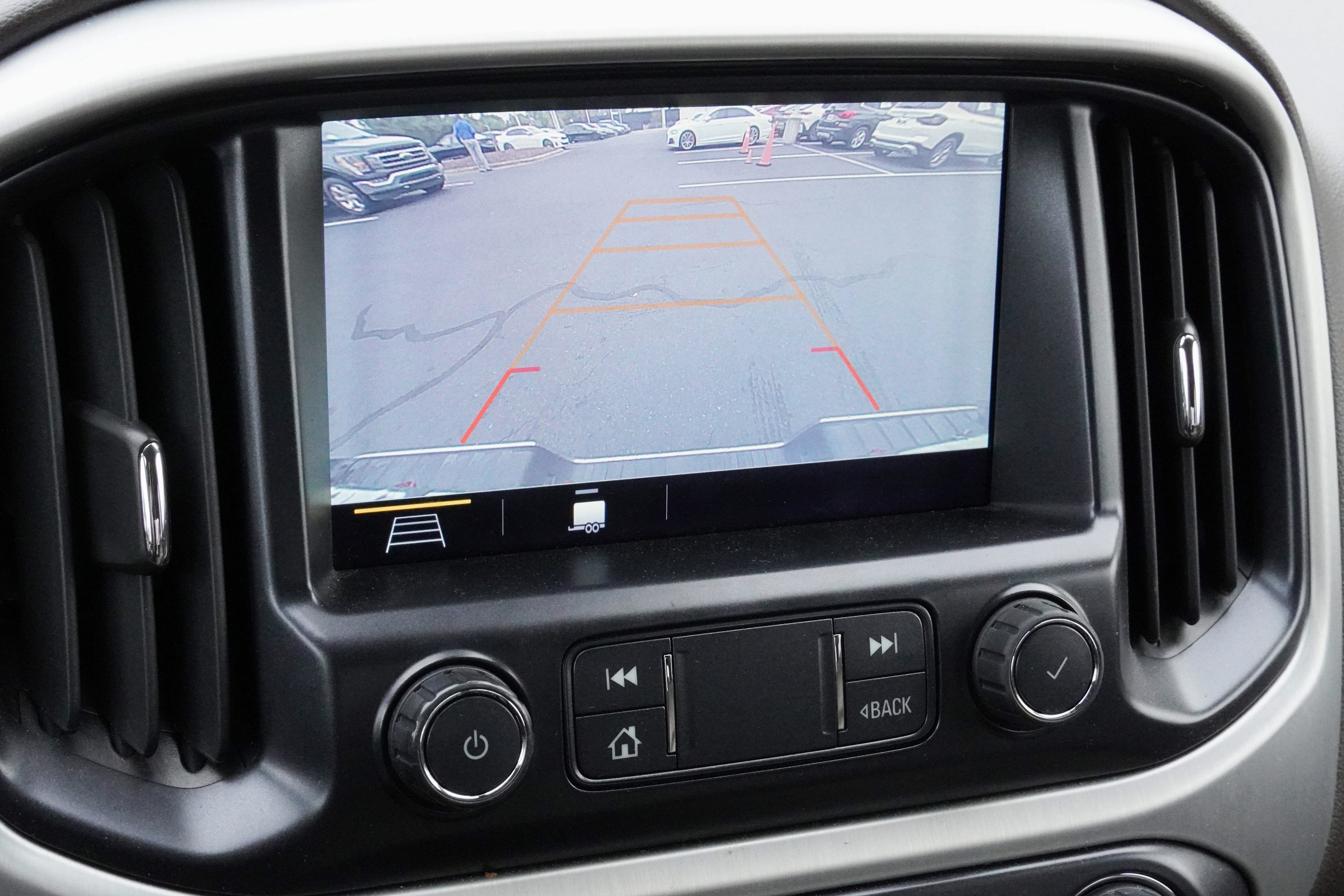 Used 2019 GMC Canyon SLT w/ Driver Alert Package AWD/4WD image 24