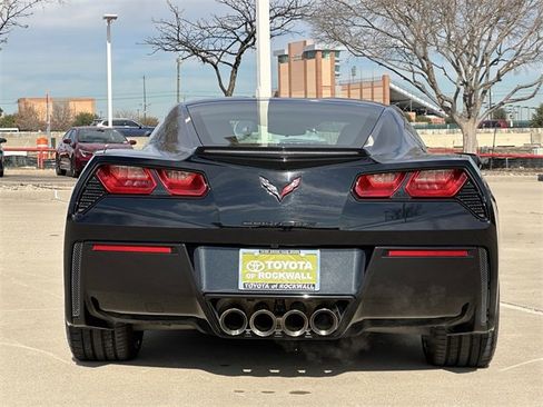 Used 2019 Chevrolet Corvette Stingray Coupe w/ Battery Protection Package image 4