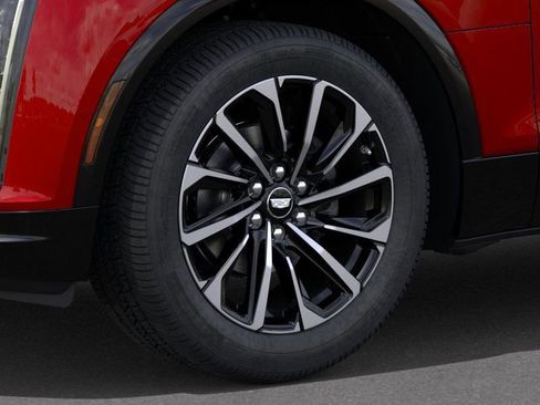 New 2025 Cadillac Lyriq Sport image 9