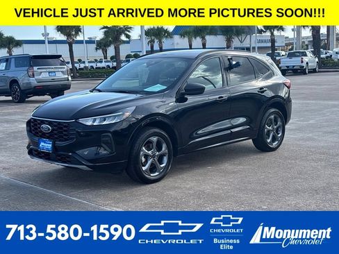 Used 2024 Ford Escape ST-Line AWD/4WD image 1